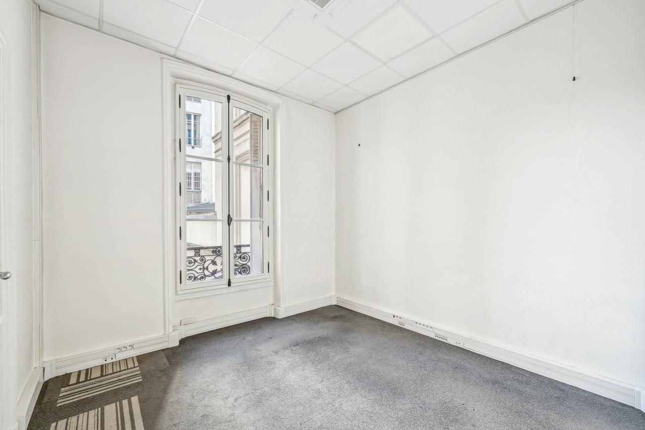 Bureau Paris 183m² Location bureau Paris OLBUR2427477 8